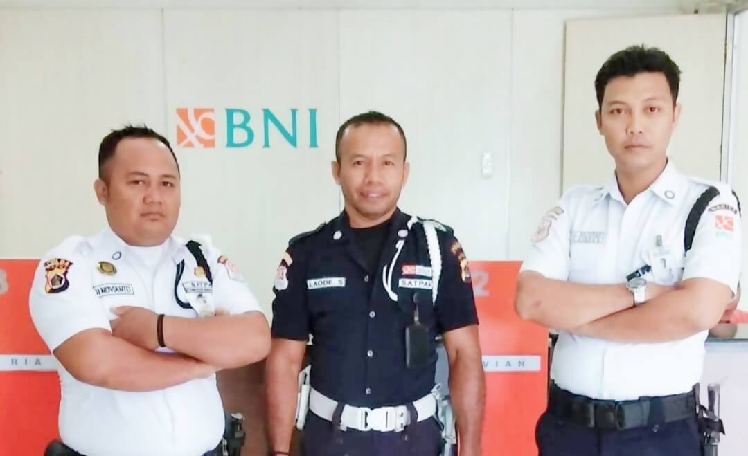 gaji satpam bank bni